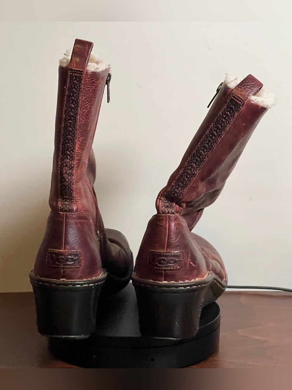 Ugg Hartley Mid-Calf Leather Sheepskin Shearling Lined Wedge Boots - US 12 - Picture 5 of 13